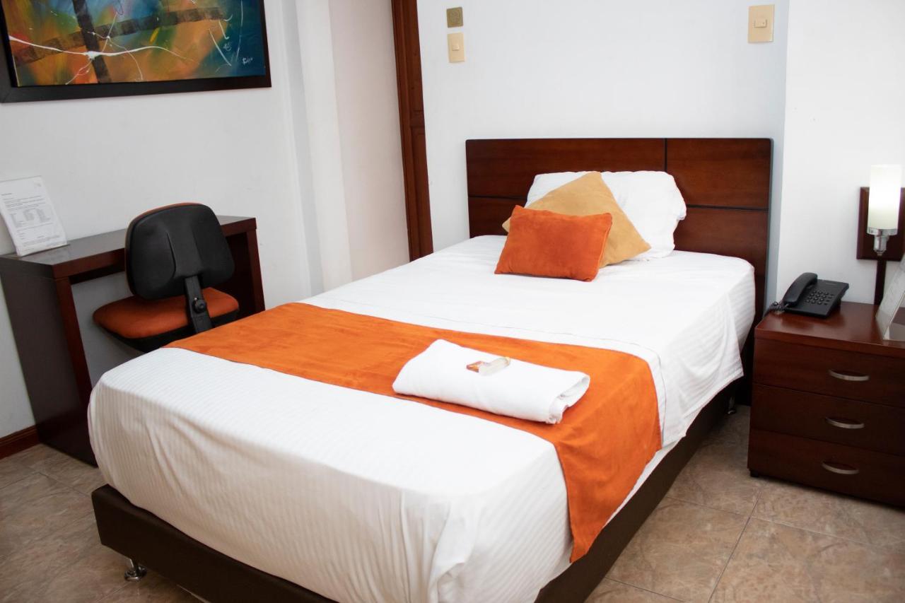 Hotel 721 Pereira Dış mekan fotoğraf
